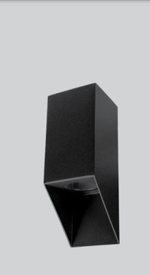 Arandela incolustre vertical 1xgu10 aluminio preta